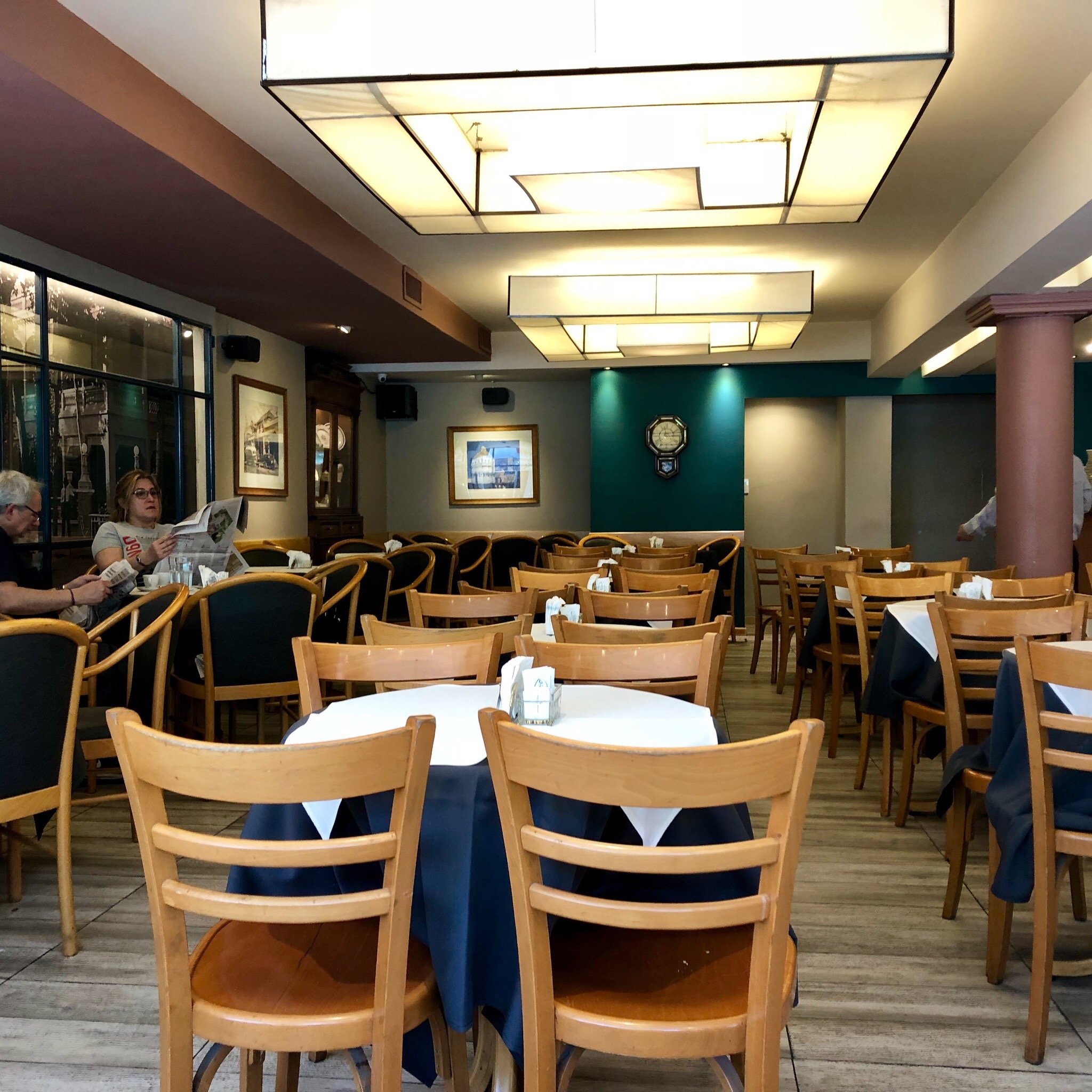 cafeteria villa carlos paz desayuno brunelli